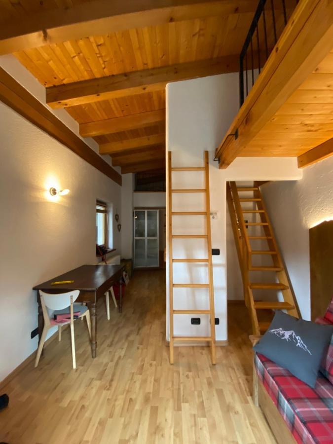 Апартаменты La Guida E L'Architetto Сен-Реми-ан-Босс Экстерьер фото